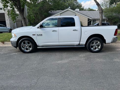 Used 2018 RAM 1500 Lone Star AWD/4WD image 9