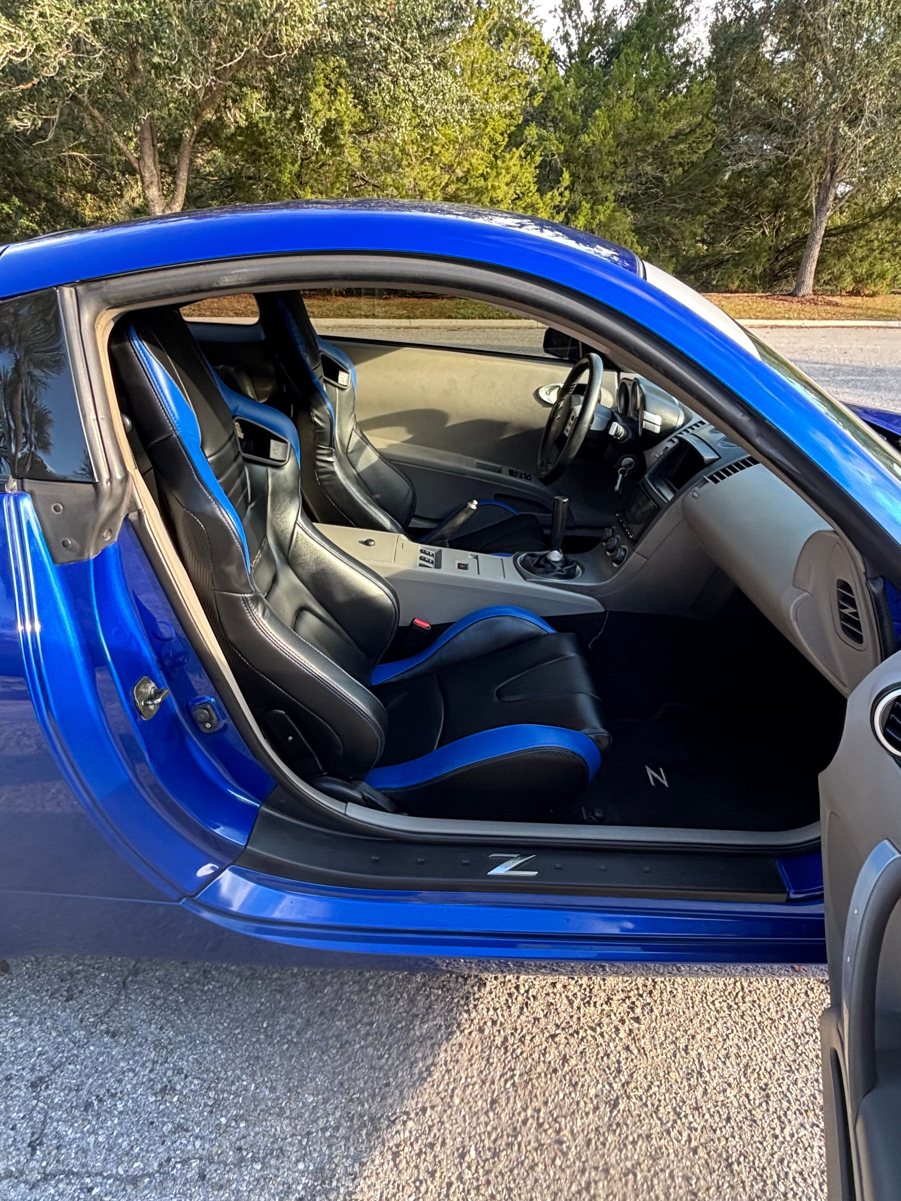 Used 2003 Nissan 350Z Touring RWD image 8