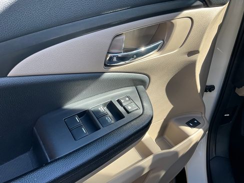 Used 2016 Honda Pilot EX-L image 17