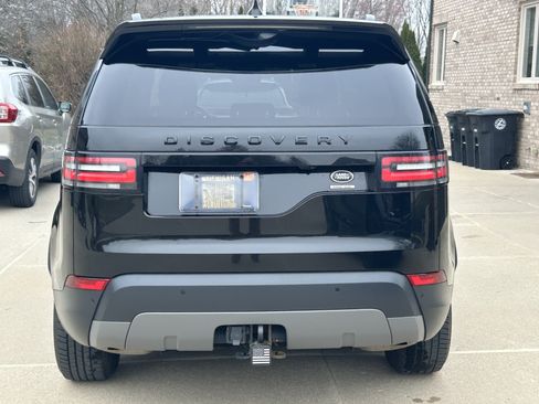 Used 2017 Land Rover Discovery HSE image 5
