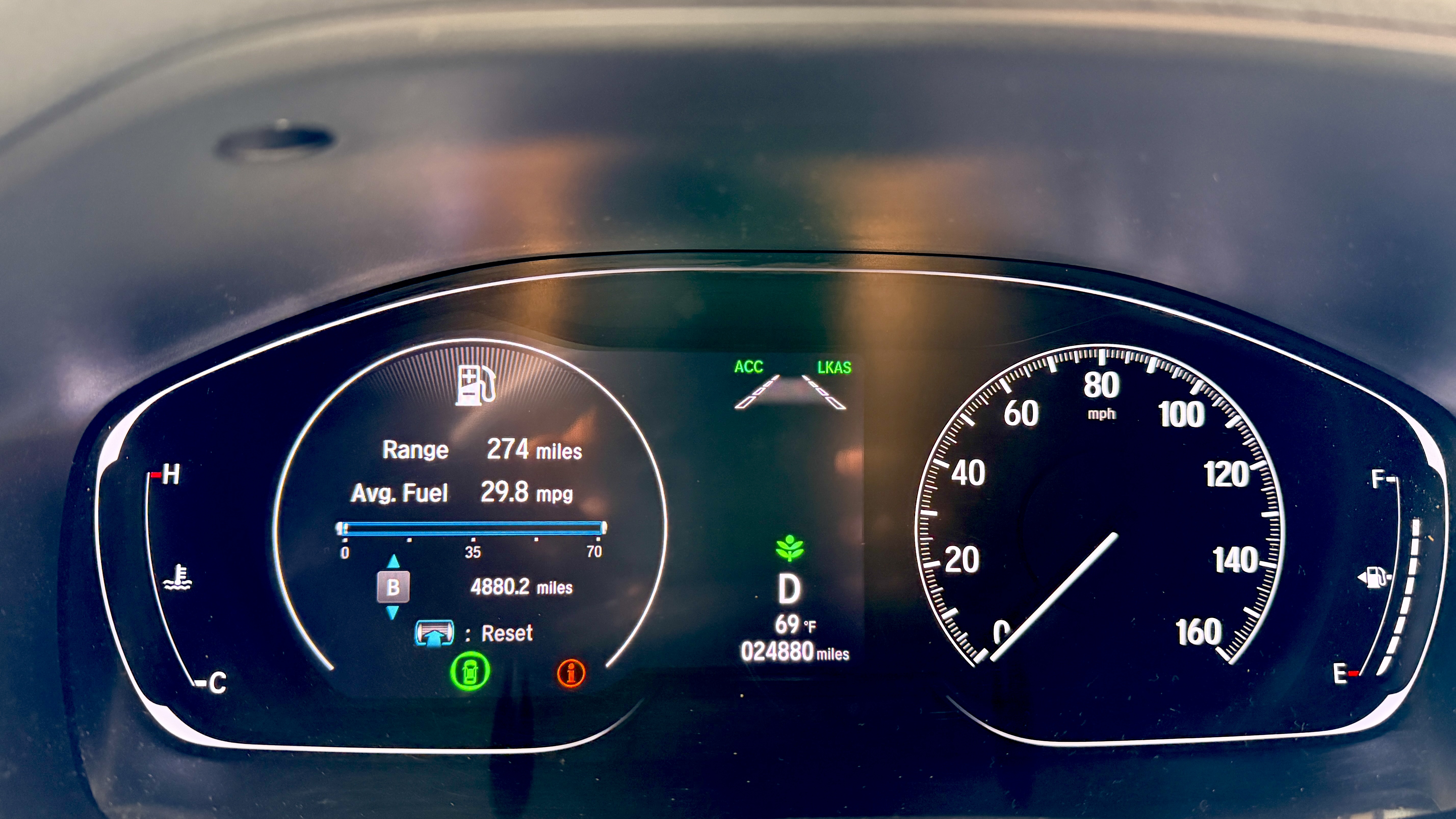 Used 2018 Honda Accord LX image 2