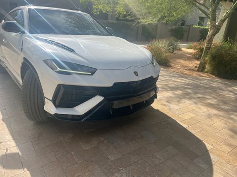Used 2024 Lamborghini Urus S image 12