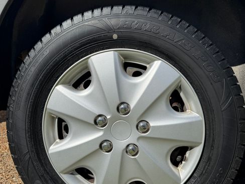 Used 2012 Ford Transit Connect XLT Premium image 9