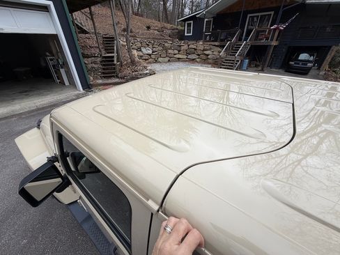 Used 2011 Jeep Wrangler Unlimited Sahara w/ Dual Top Group image 22