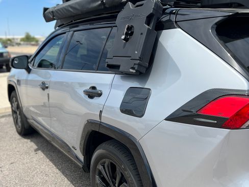 Used 2022 Toyota RAV4 XSE AWD/4WD image 13