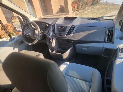 Used 2015 Ford Transit 250 Medium Roof w/Sliding Side Doo image 14