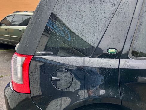 Used 2008 Land Rover LR2 SE image 9