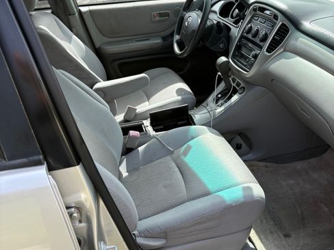 Used 2007 Toyota Highlander 2WD image 6