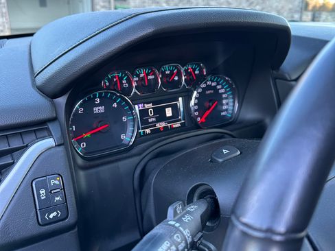 Used 2020 GMC Yukon SLT w/ Open Road Package image 14