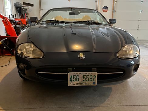 Used 1997 Jaguar XK8 Convertible image 4
