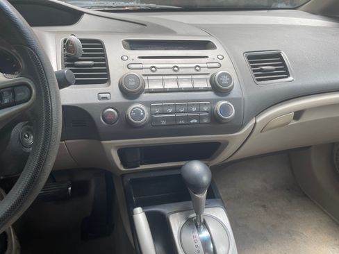 Used 2011 Honda Civic LX image 8