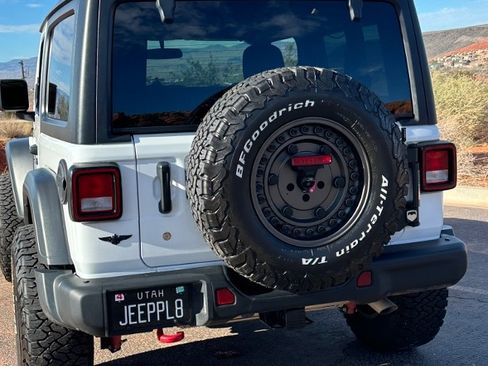 Used 2018 Jeep Wrangler Sport AWD/4WD image 6