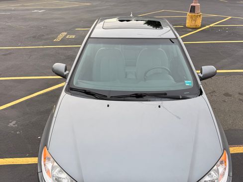 Used 2010 Hyundai Elantra GLS w/ Sunroof Pkg 3 image 13