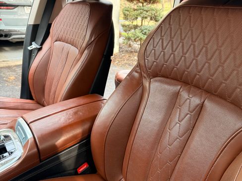 Used 2019 BMW X7 xDrive40i w/ Premium Package image 23