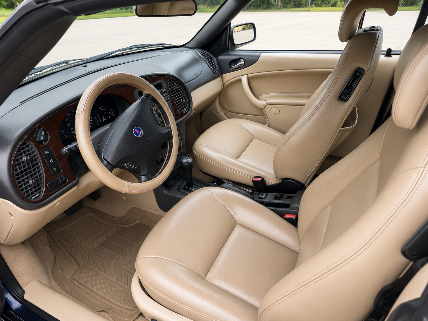 Used 2002 Saab 9-3 SE FWD image 5