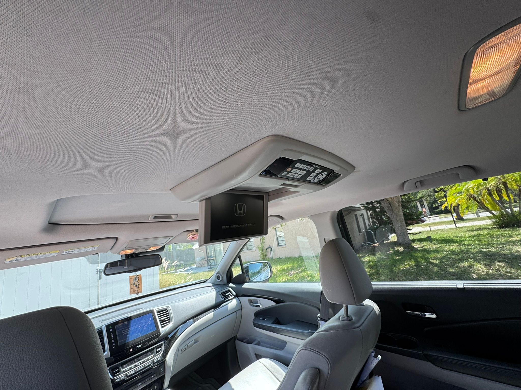 Used 2016 Honda Pilot Touring image 9