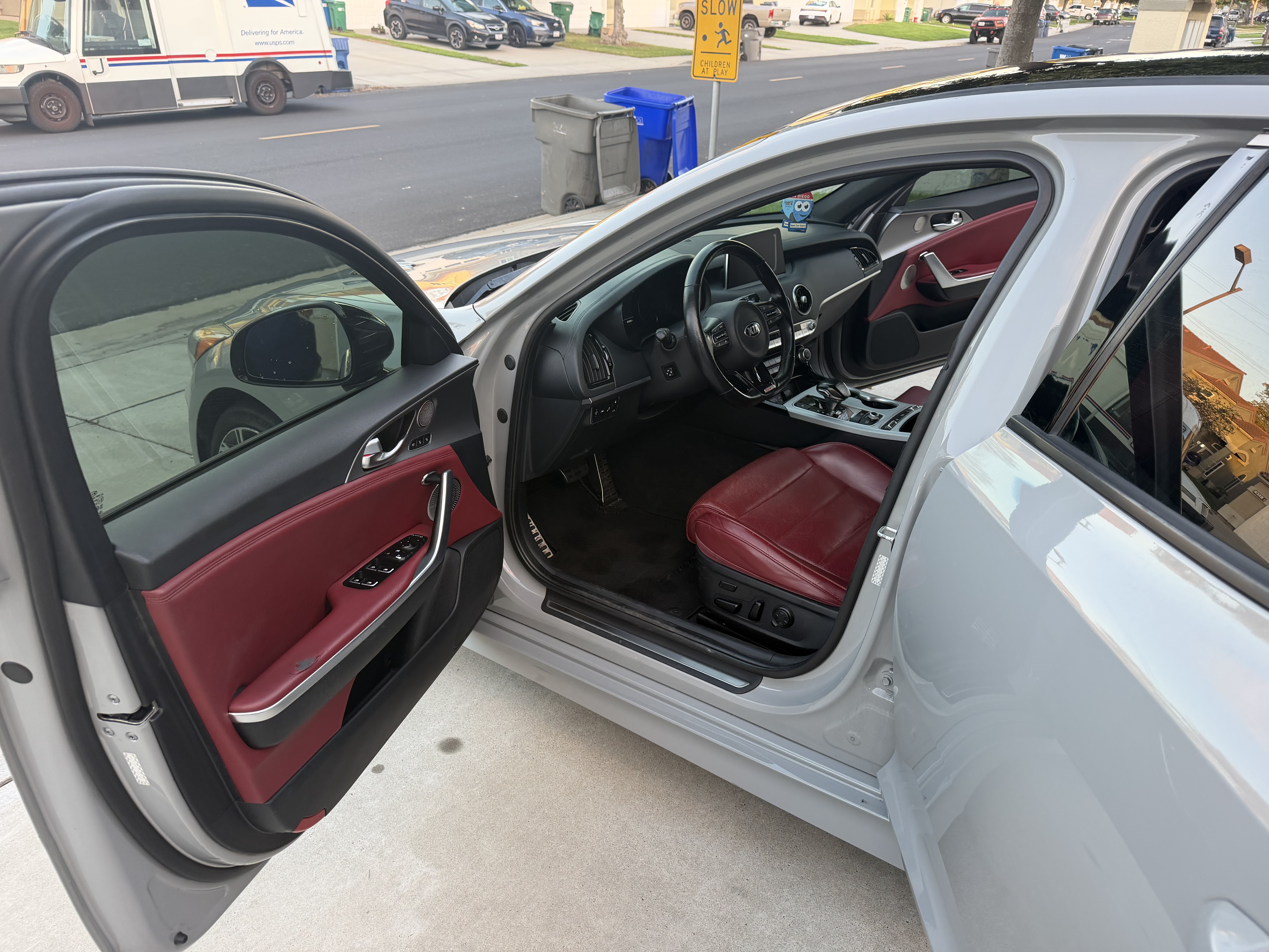 Used 2018 Kia Stinger GT2 AWD/4WD image 26