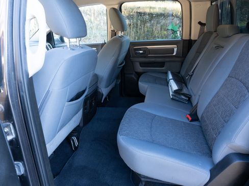 Used 2018 RAM 3500 Big Horn image 23