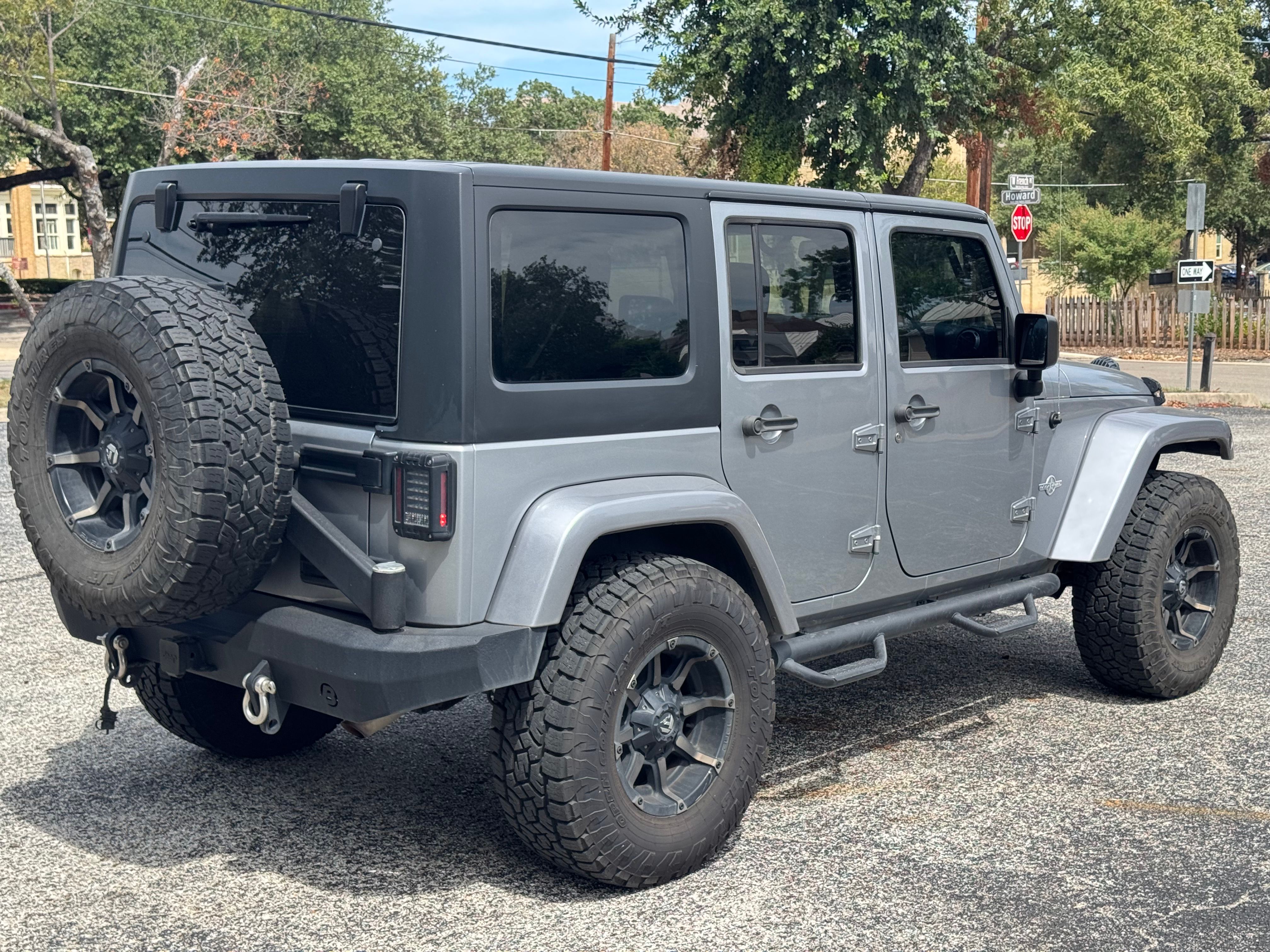 Used 2015 Jeep Wrangler Unlimited Sport AWD/4WD image 10