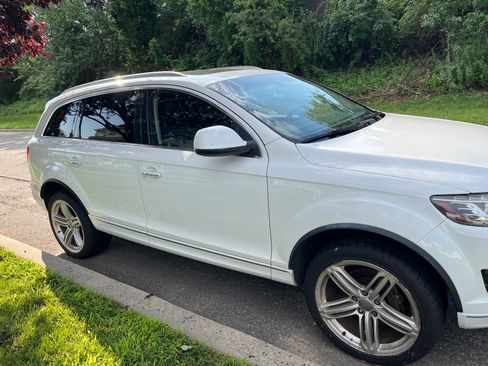 Used 2015 Audi Q7 3.0T Premium Plus w/ Premium Plus Package AWD/4WD image 2