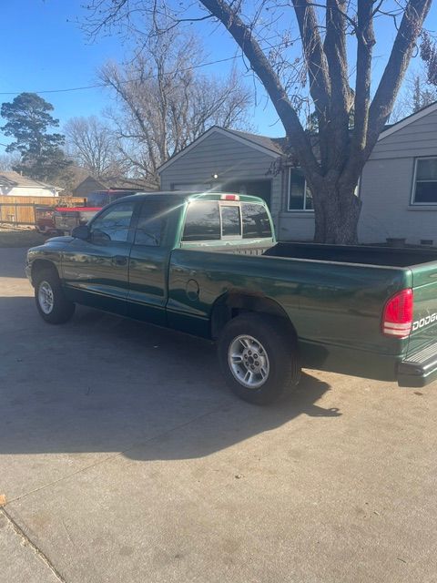 Used 1999 Dodge Dakota 2WD Club Cab image 2