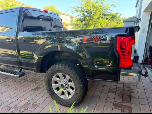 Used 2017 Ford F250 Lariat w/ Chrome Package AWD/4WD image 2