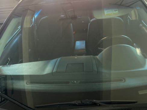 Used 2010 Ford Fusion Hybrid image 7