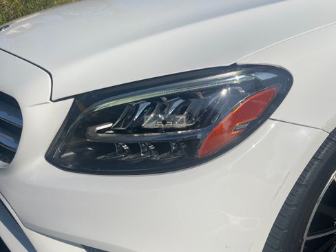 Used 2021 Mercedes-Benz C 300 Sedan image 13