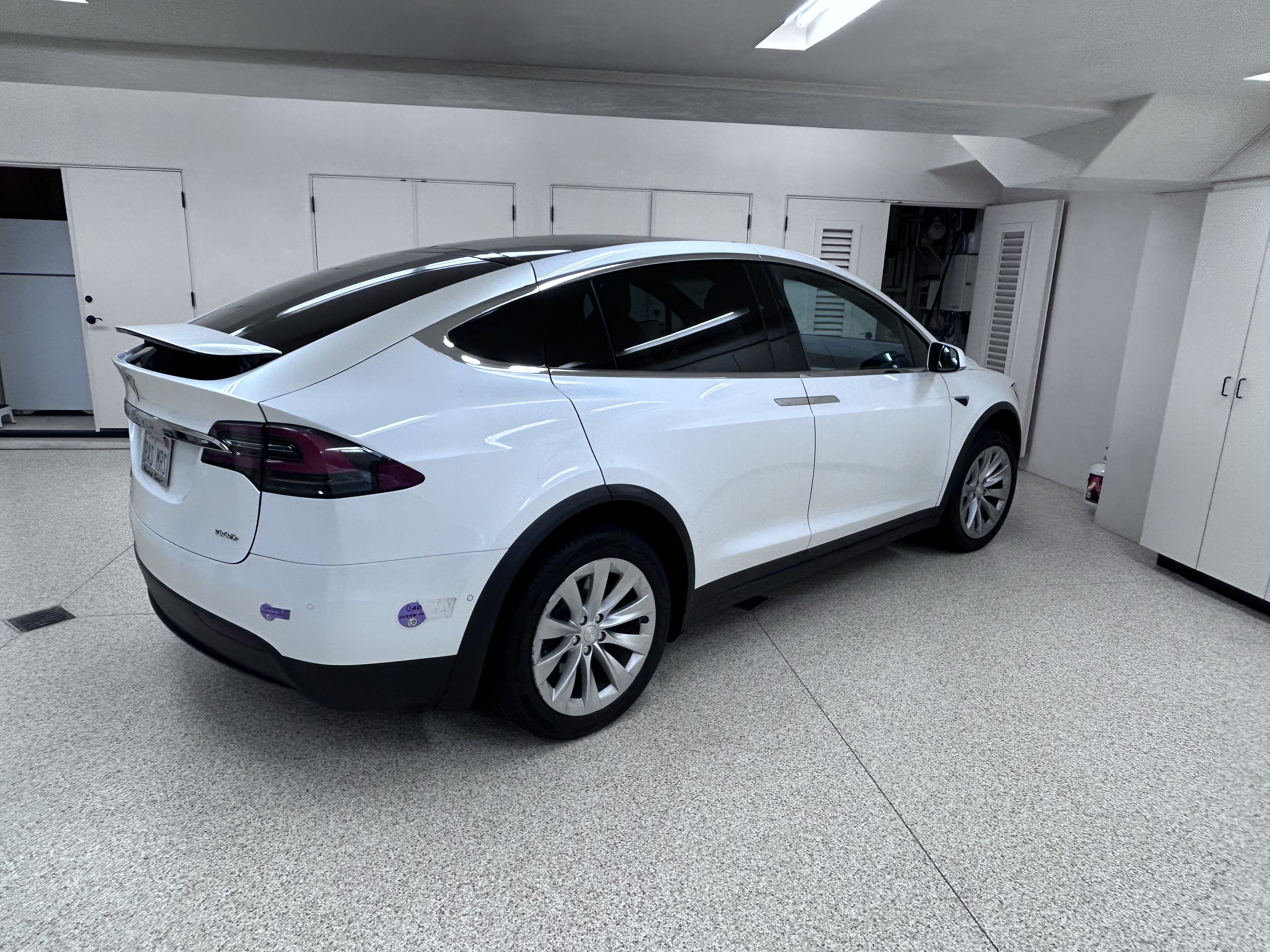 Used 2018 Tesla Model X 100D AWD/4WD image 5