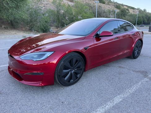 Used 2024 Tesla Model S AWD/4WD image 10