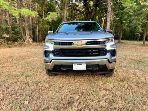 Used 2025 Chevrolet Silverado 1500 LT w/ Texas Edition Plus RWD image 5