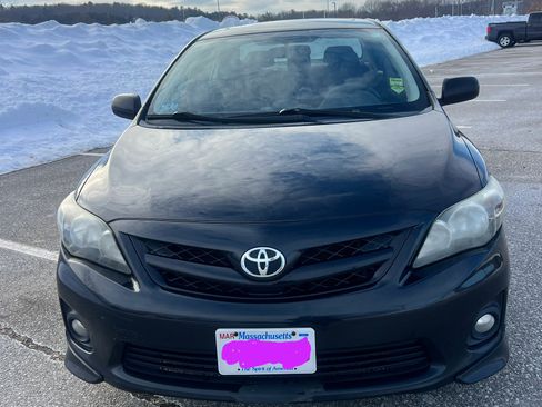 Used 2012 Toyota Corolla S image 1