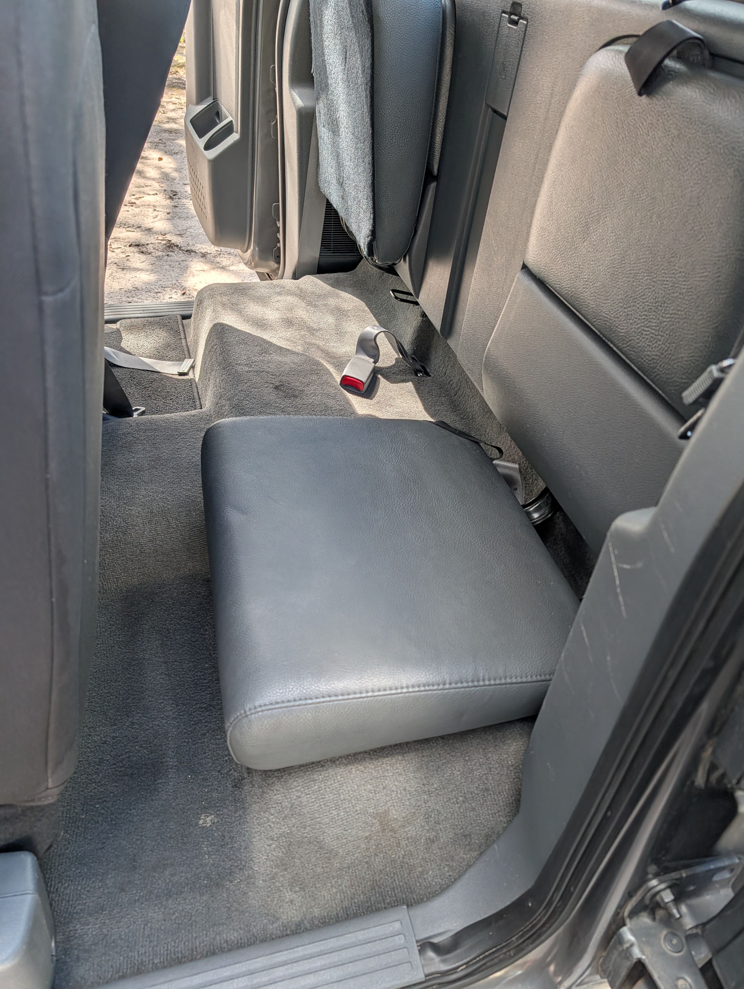Used 2007 Mitsubishi Raider LS RWD image 4