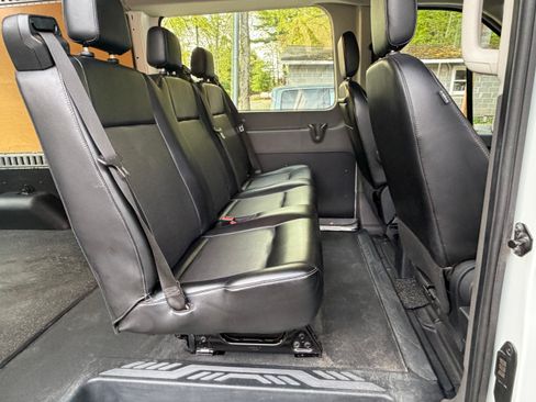 Used 2020 Ford Transit 250 Medium Roof RWD image 14