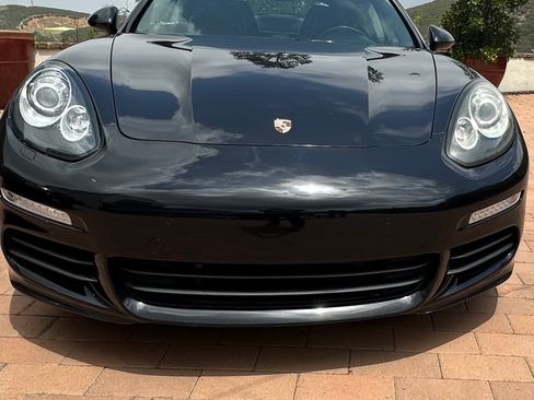 Used 2015 Porsche Panamera S RWD image 1
