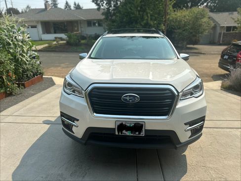 Used 2021 Subaru Ascent Touring AWD/4WD image 4