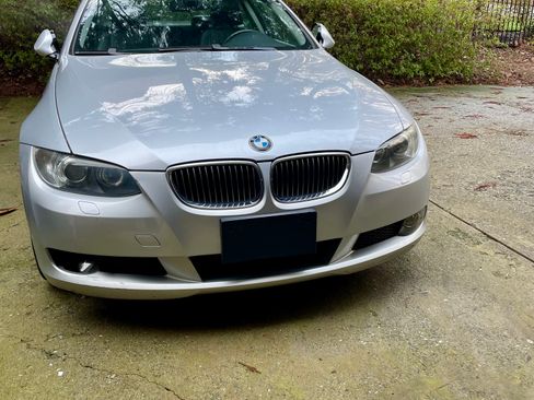 Used 2009 BMW 328i Coupe image 2