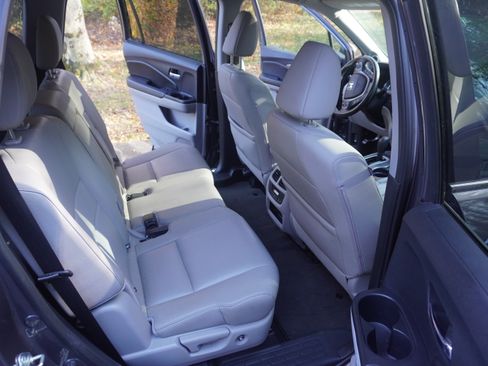 Used 2016 Honda Pilot EX-L image 11