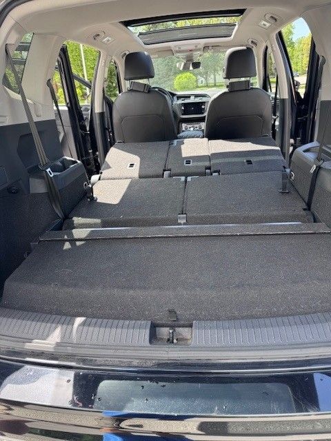 Used 2019 Volkswagen Tiguan SEL Premium w/ 3rd Row Seat Package AWD/4WD image 20