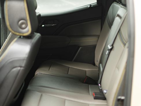 Used 2024 Chevrolet Colorado ZR2 w/ ZR2 Bison Edition image 26