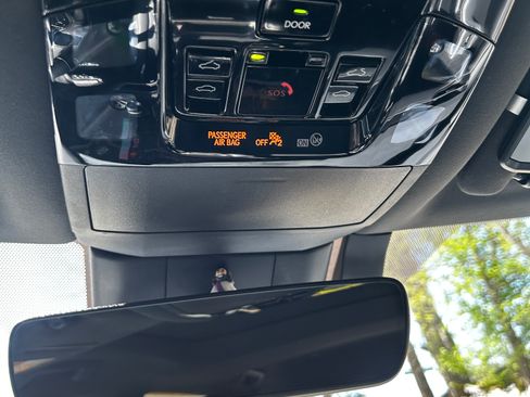 Used 2023 Lexus RX 350 Premium w/ Accessory Package (Z1) image 10