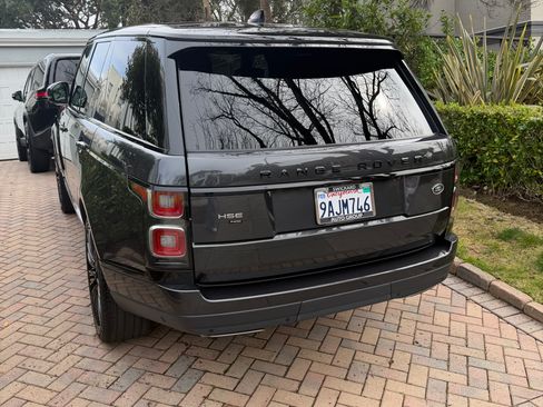 Used 2021 Land Rover Range Rover Westminster Edition image 2