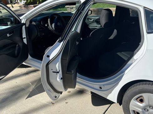 Used 2013 Dodge Dart SE w/ Value Group image 21