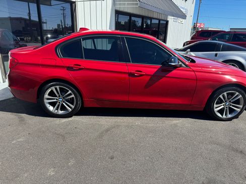 Used 2013 BMW 328i xDrive Sedan image 4