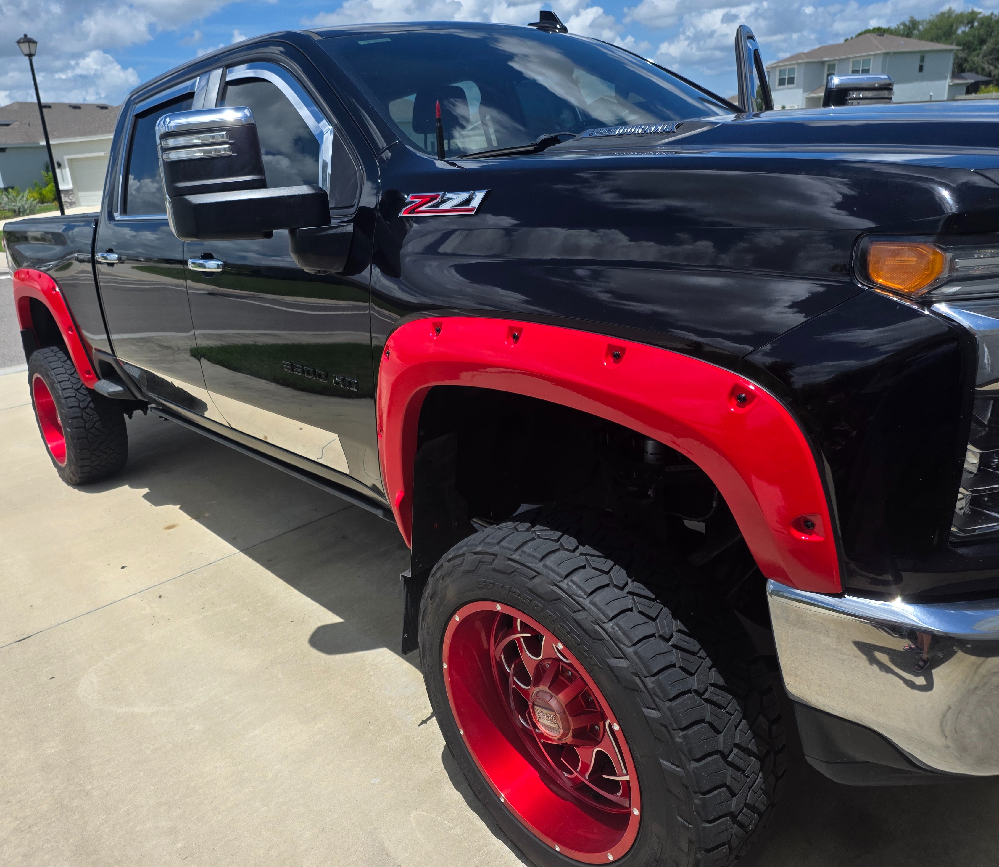 Used 2020 Chevrolet Silverado 3500 LTZ w/ LTZ Premium Package AWD/4WD image 10