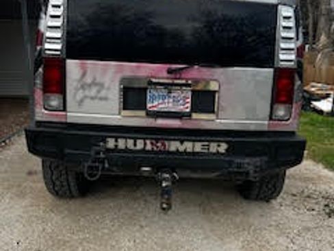 Used 2005 HUMMER H2 w/ Preferred Equipment Group image 12