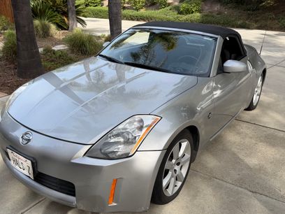 Used 2004 Nissan 350Z Enthusiast w/ Side Airbags Pkg