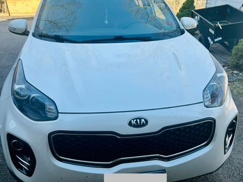 Used 2018 Kia Sportage EX AWD/4WD image 2