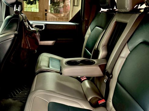 Used 2021 Ford Bronco Outer Banks w/ Sasquatch Package image 9