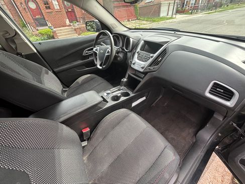 Used 2016 Chevrolet Equinox LT image 12